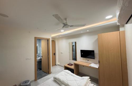 Ujjain Hotel | Hotel Kavita Inn