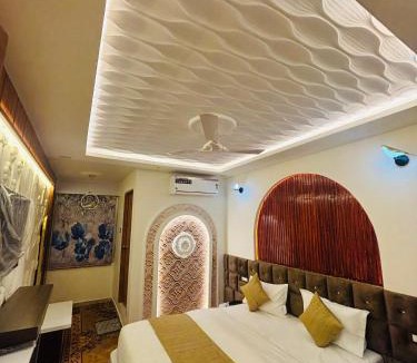 Ahmedabad Hotel | Hotel Keshav Inn