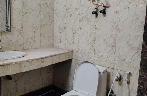 Taj Ganj Hotel | Hotel king palace family stay