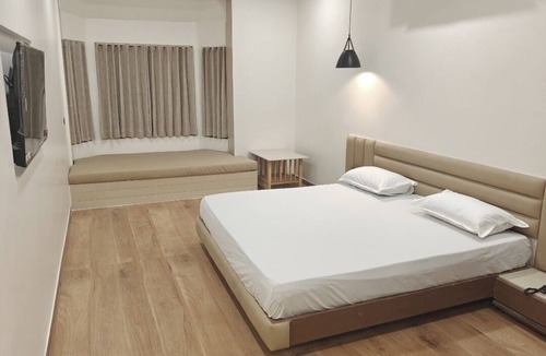 Sanand Hostel | HOTEL KRISHIV