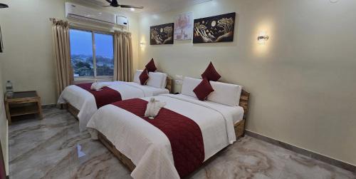 Srikalahasti Hotel | Hotel KSR Grand