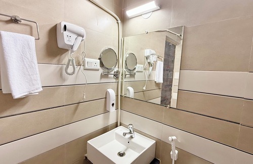 Puri Hotel | Hotel La Bella - near Sea Beach