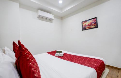 Gandhinagar Hotel | Hotel Lee Paramount