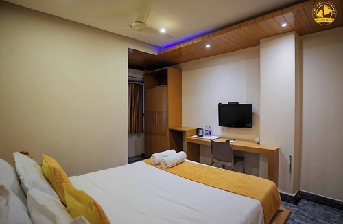 Gachibowli Hotel | Hotel Liv By Yellow Bells
