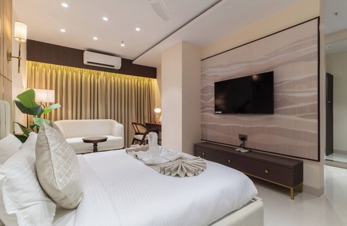 Chandrapur Hotel | Hotel Lohara Inn