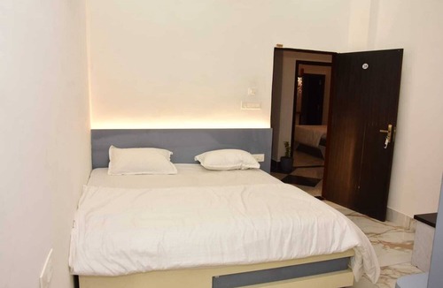 Deshnoke Hotel | Hotel Maa Karni Darbar