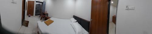 Rajkot Hotel | Hotel Madhav Shankar