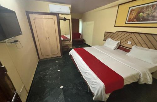 Sindhi Camp Hotel | Hotel Mangal