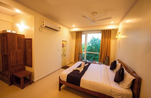 Varanasi Hotel | Hotel Marine