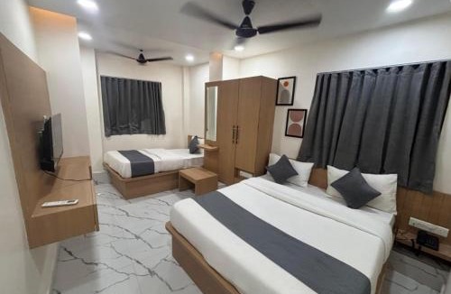 Sanand Hotel | Hotel meghshyam