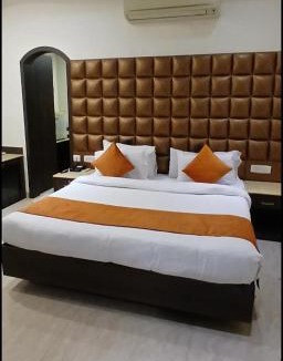 Aligarh Hotel | Hotel Melrose Inn - Near Railway Station , Aligarh