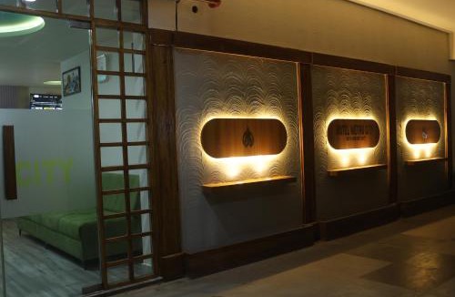 Gandhinagar Hotel | Hotel Metro City