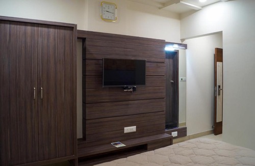Vadodara Hotel | Hotel Midtown