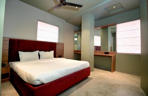 Bhinmal Hotel | Hotel Minaxi Palace