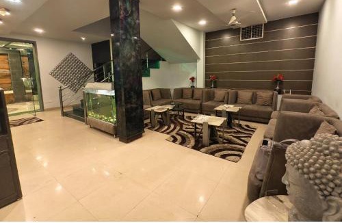 Ujjain Hotel | Hotel Mittal Avenue
