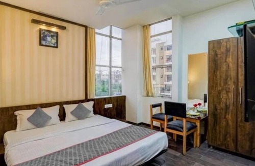 Kalyanpur Hotel | Hotel MNG The Platinum