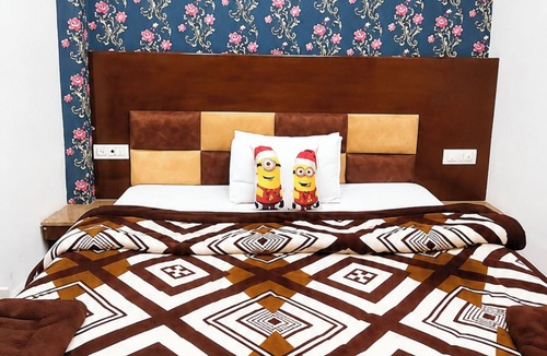 Banikhet Hotel | Hotel N.R stay Dalhousie