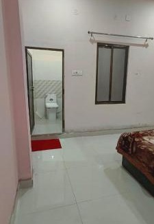 Jhusi Hotel | Hotel Narayana Inn