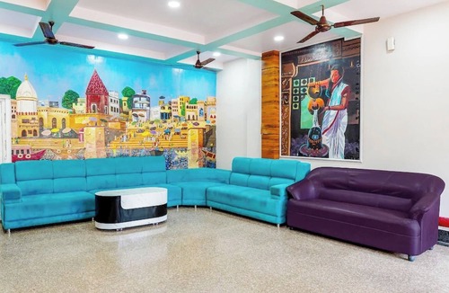 Varanasi Hotel | Hotel Navneeta Grand Varanasi