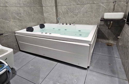 Prahlad Nagar Hotel | Hotel Nest Plaza