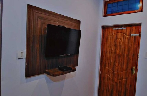 Sitapur Hotel | Hotel New Priya Sersi