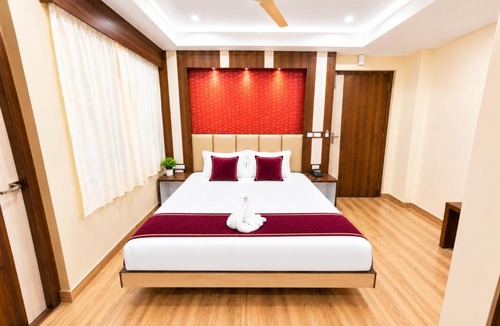 Digha Hotel | HOTEL NEW SIGNATURE INN NEW DIGHA হোটেল নিউ সিগনেচার ইন নিউ দিঘা Near Sea Beach and Lake View Room - All-Room-Attached-Balcony-and-fully-air-conditioned-hotel with- Lift- Wi-fi-Restaurant-Parking-facility- Best Hotel in Digha