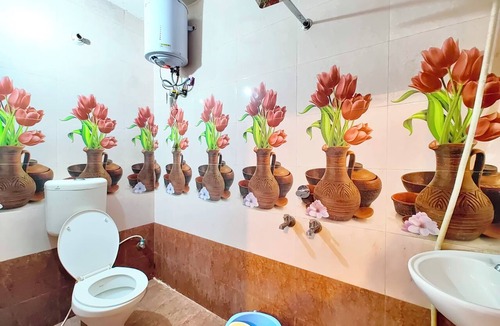 Ayodhya Hotel | Hotel Nirmala Palace Ayodhya Near Ram Mandir