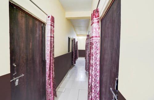 Ghatampur Hotel | HOTEL O AS PALACE