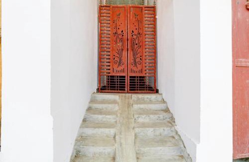 Varanasi Hotel | Hotel O BGPG House