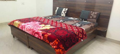 Vrindavan Hotel | Hotel O by OYO GRG RESORT