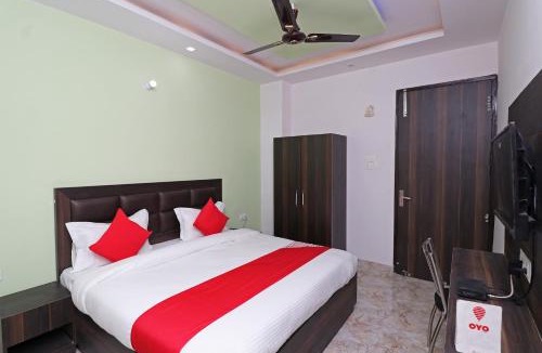 Faridabad Hotel | Hotel O by OYO The Belgium