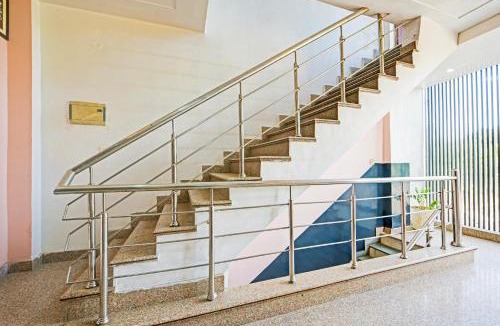 Faridabad Hotel | Hotel O Dazzle Inn