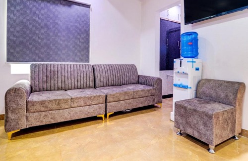 Manikonda Hotel | Hotel O Dream Elite Near Golconda Fort