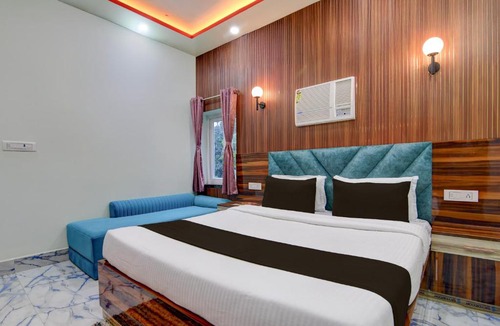 Chandannagar Hotel | Hotel O Dream Palace
