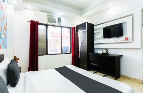 South West Hotel | Hotel O Dwarka Sector 9 formerly Silver Palace