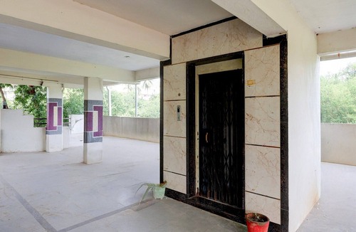 Vijayawada House | Hotel O Enikepadu Formerly Akshaya