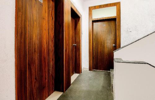 Koregaon Park Hotel | Hotel O Galaxy Near INOX