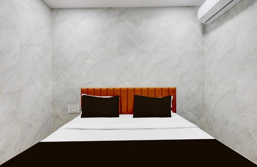 Surat Hotel | Hotel O Lotus