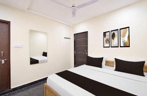 Hyderabad Hotel | Hotel O Nampally Grand