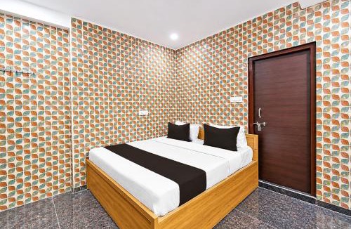 Hyderabad Hotel | Hotel O Nampally Grand