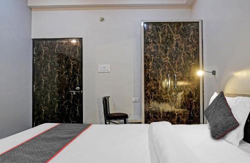 Varanasi Hotel | Hotel O Navneeta Grand