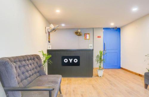 Patparganj Hotel | Hotel O Near Anand Vihar Metro Station