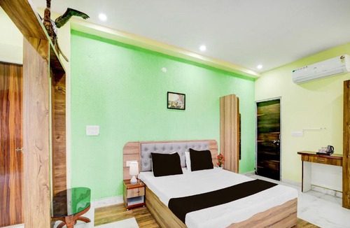 Bhopal Hotel | Hotel O Parampara Garden Resort