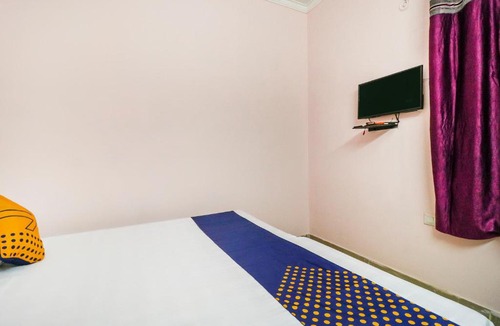 Delhi Hotel | Hotel O Parth Residency