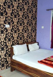 Bermo Hotel | HOTEL O PRIYAL INN