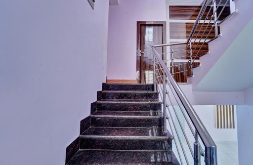 Danapur Hotel | Hotel O R P Royal