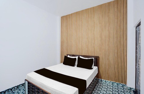 Kanpur Dehat District Hotel | Hotel O Rangoli guest house