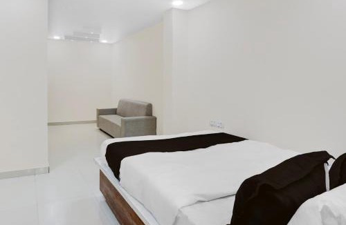 Karimnagar Hotel | Hotel O RB Delight