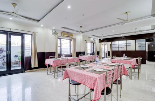 Dehradun Hotel | Hotel O Shimla Bypass Road ISBT Dehradun Formerly Benison Guest House
