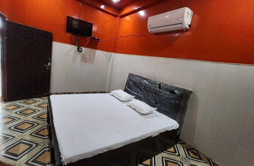 Hardoi Hotel | HOTEL O SWAGAT